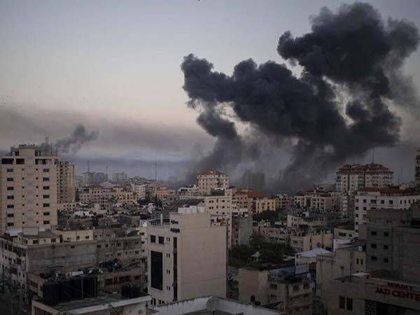 Ataques seguirán hasta conseguir calma.- Israel
