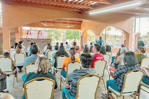 Presenta Brenda Flores su proyecto de Gobierno