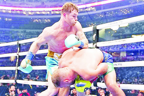 Ya tiene ‘Canelo’ el cetro Supermediano de la OMB