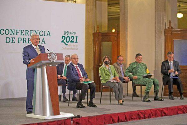 Sí me meto: AMLO