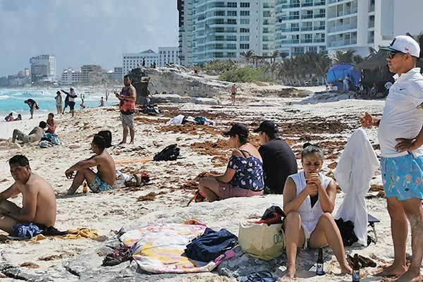 En Cancún, como si ya no existiera el Covid-19