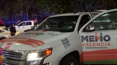 Balean a equipo de candidato del PRI