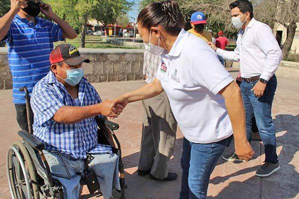 Reconoce Diana a personal de salud