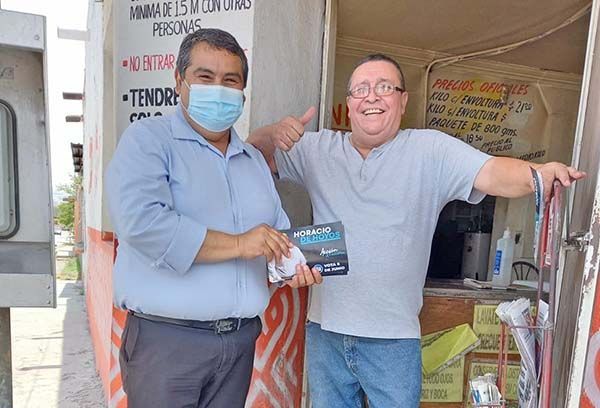 Apoya comercio a Horacio de Hoyos