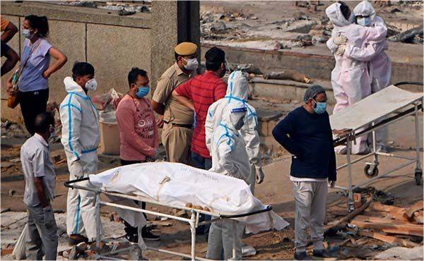 India registra nuevo récord de muertes por Covid-19 con 3 mil 680 en 24 horas