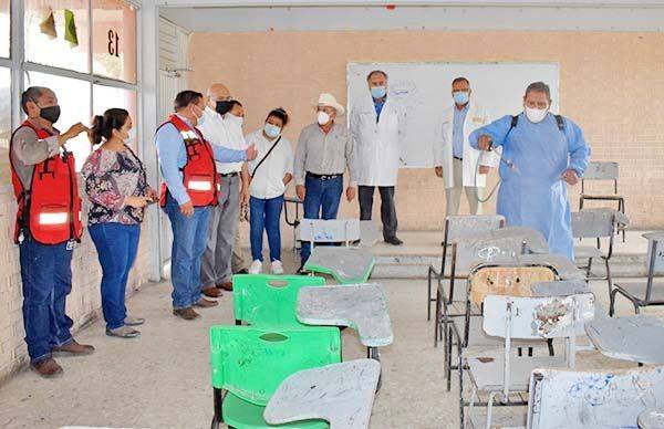 Supervisa Lencho Siller sanitización de escuela
