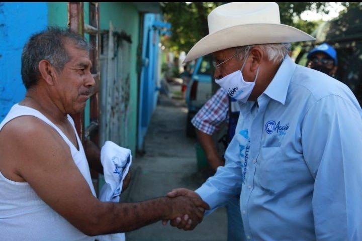 Apoya Frontera a candidato del PAN