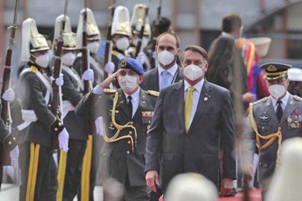 Guillermo Lasso asume como presidente de Ecuador