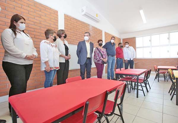 Reconocen respaldo del magisterio en pandemia