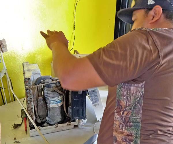 Calor genera demanda en los servicios de climas