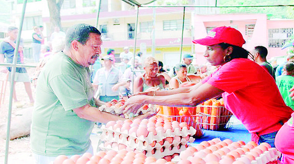 Mantendrán programas sociales hasta mayo 23