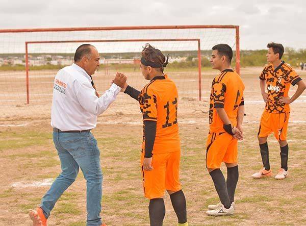 Comprometido RH con el deporte en Sabinas