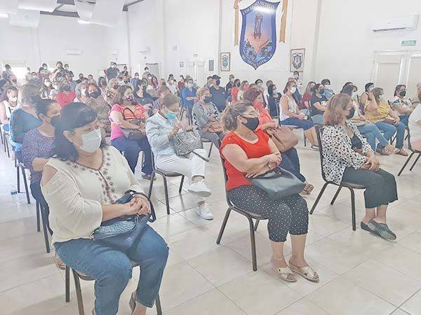 Hasta 800 mil debe el IMSS a cada jubilado