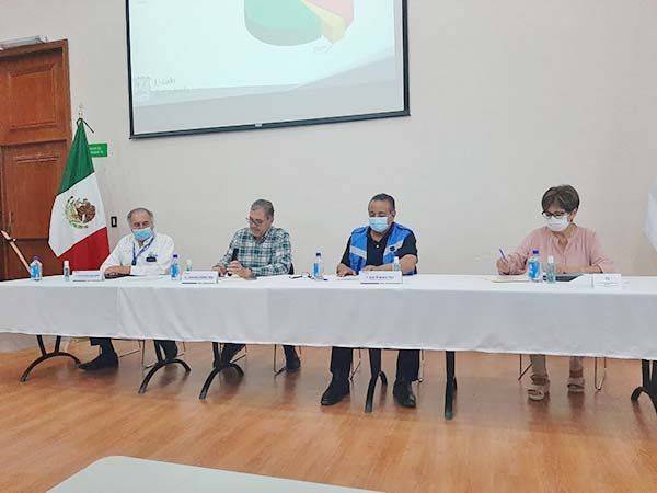 Autorizan funciones de box y lucha libre