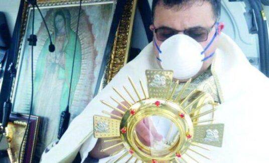 En la iglesia católica ya no rechazan a suicidas