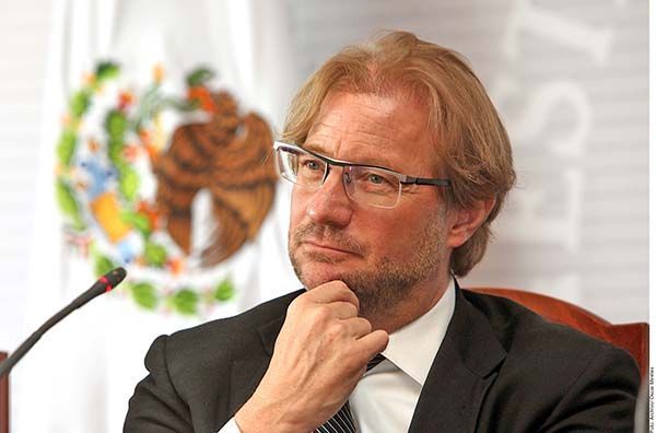 Pide Fiscalía detener por violación a Roemer