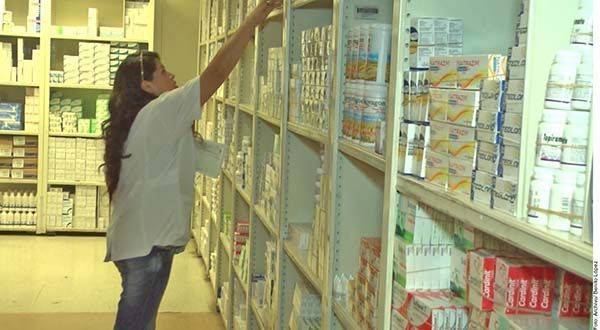 Tienen hospitales meses sin fármacos