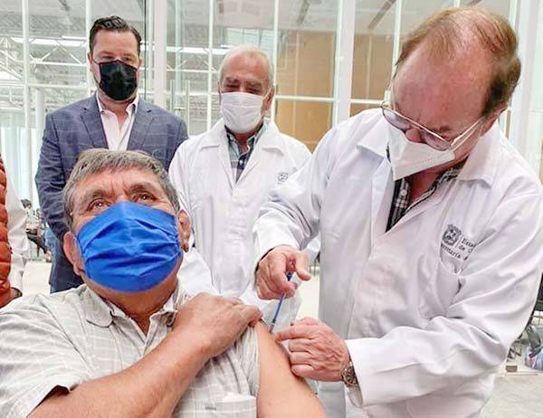 Gestionan vacunas para guarderías y reporteros