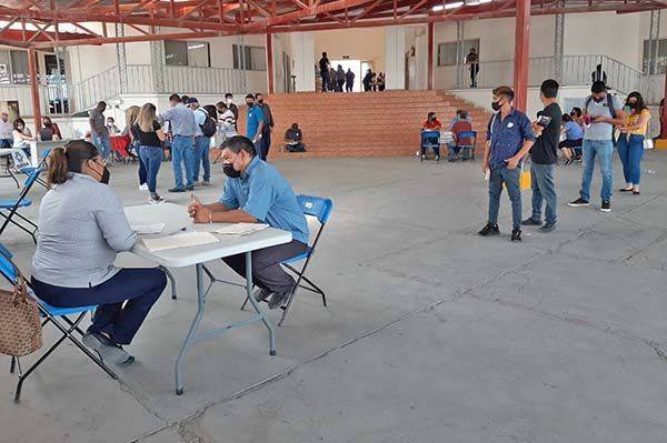 Dispuso de 700 vacantes “Empleo en tu Colonia”