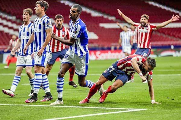 Gana el Atlético y se aleja en la cima de LaLiga