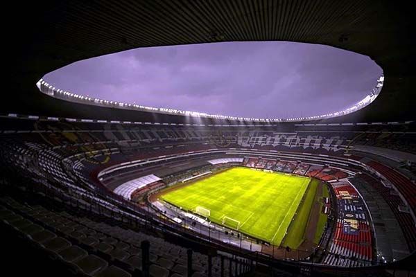 Tiene el Azteca luz verde para abrir sus puertas
