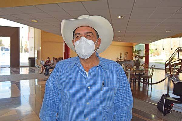 Insiste Canaco en abrir panteones 10 de mayo