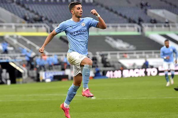 Triunfo del ManCity para festejar el título