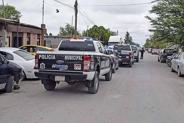 Mujer se vuelve blanco de ladrones