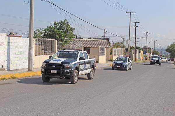 Le roban 99 mil pesos