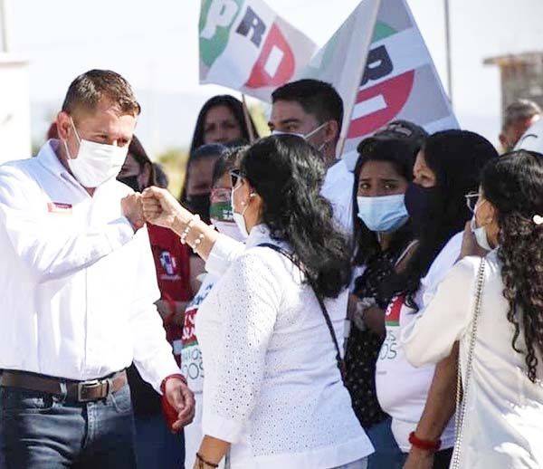 Buscará opciones para profesionistas