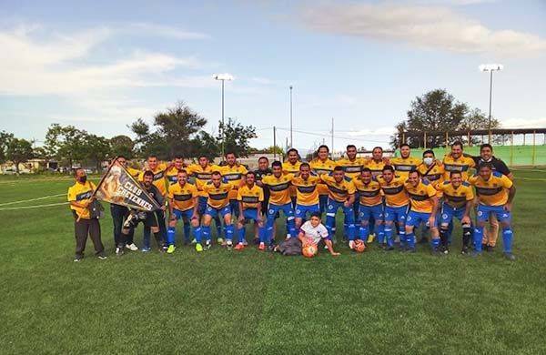 Gana equipo Cheyenes de SB en Liga Veteranos