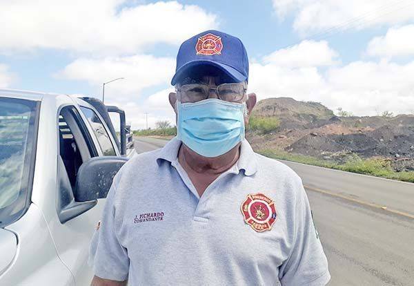 Atienden Bomberos incendios forestales