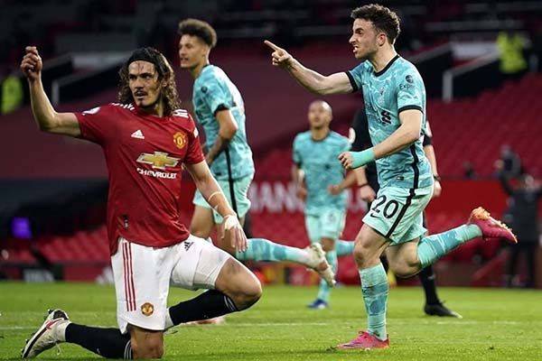Aviva Liverpool su lucha por la Champions League