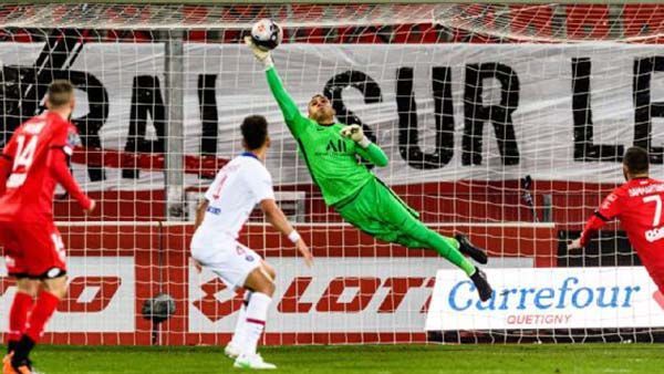Keylor Navas, nominado a mejor portero de la Ligue 1
