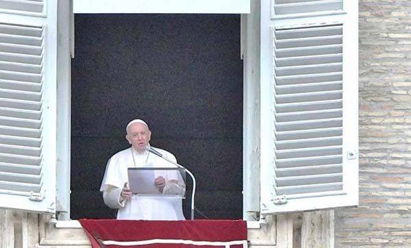 Papa califica de “terrible e inaceptable” violencia entre palestinos e israelíes