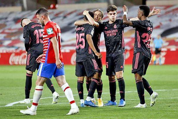 Sigue Real Madrid en la lucha por LaLiga