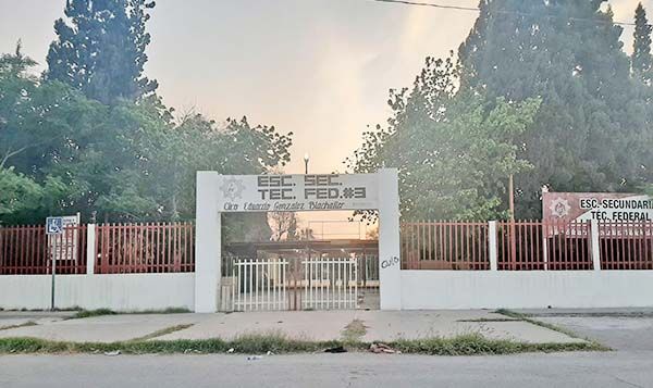 Definen 14 escuelas con clases en aulas
