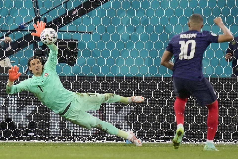 Falla Mbappé penal y Francia queda fuera de Euro