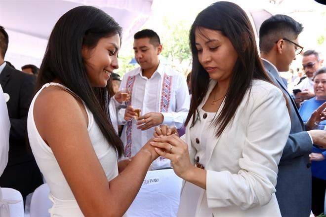 Aprueba BC matrimonio igualitario