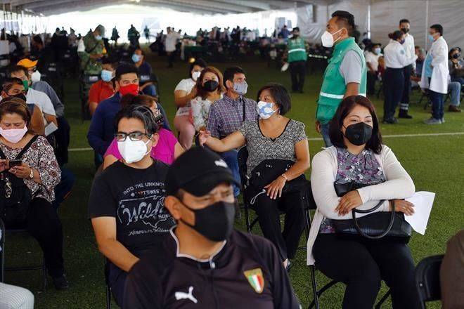 Vacunarán a mayores de 40 en 4 alcaldías más