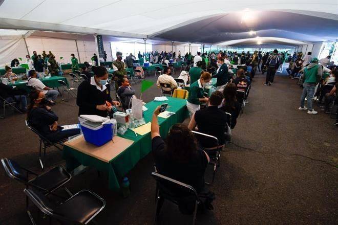 Vacunan a los de 40 a 49 en MH, AO, Tláhuac y Tlalpan