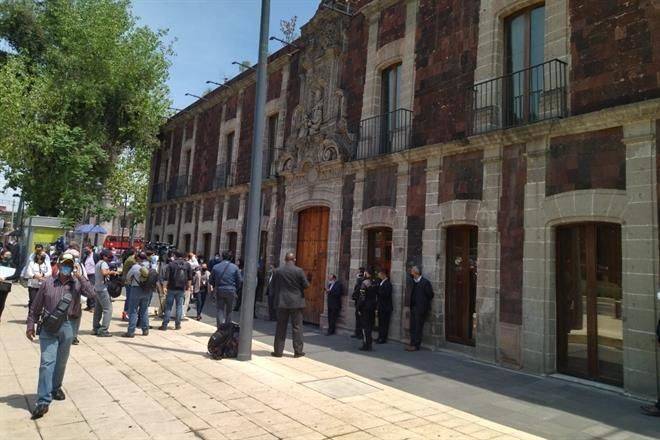 Se reúne AMLO con empresarios