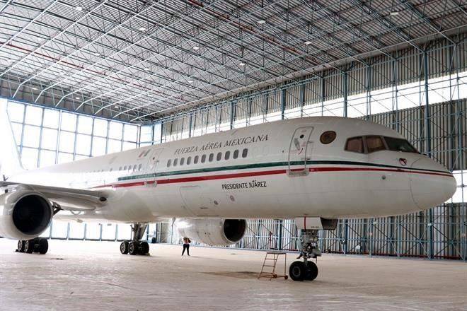 Venden antiguo avión presidencial ‘Benito Juárez’