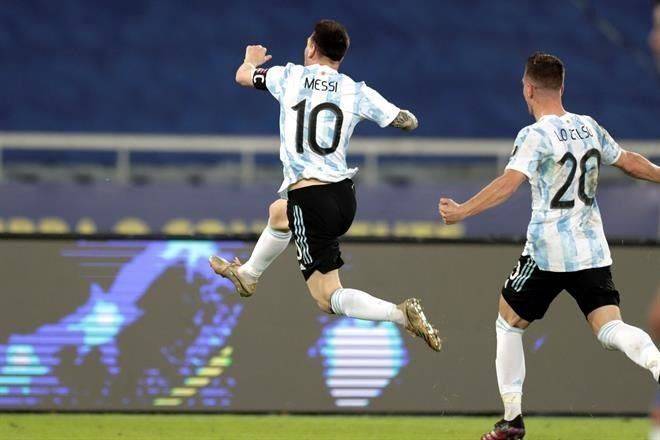 Terminan Argentina y Chile igualando a un gol