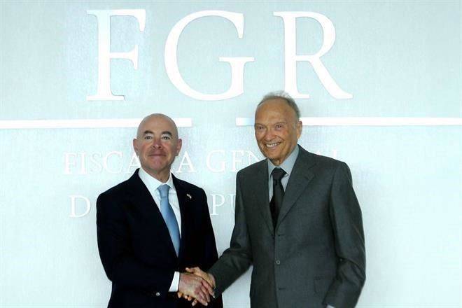 Se reúne Gertz con Secretario de Seguridad de EU