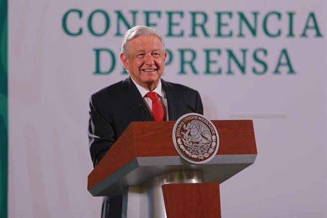 Retan a AMLO a investigar corrupción en su Gobierno