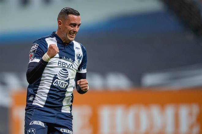 Llaman a Funes Mori y no a ‘Chicharito’