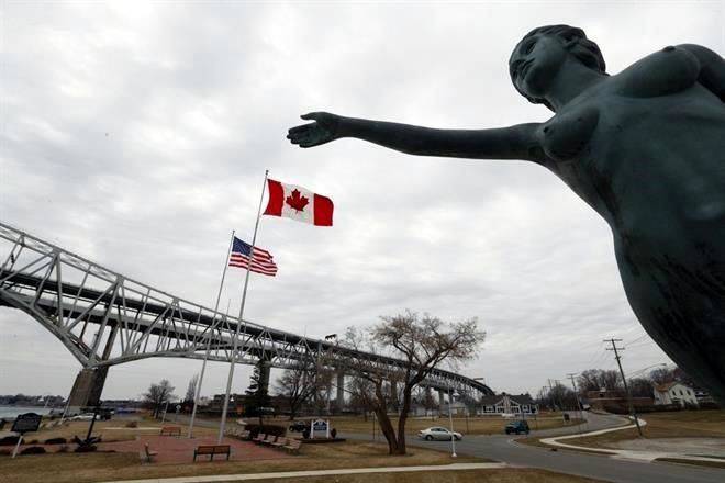 Urgen en Canadá y EU reabrir frontera