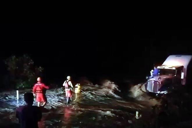 Causa ‘Enrique’ inundaciones y desbordamiento en Jalisco