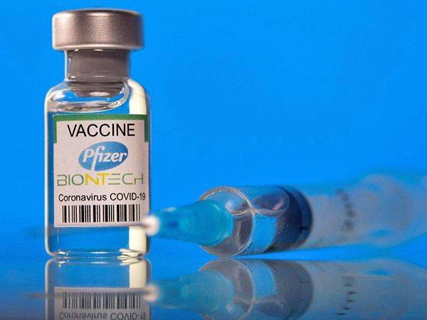 Brasil autoriza vacuna Pfizer para adolescentes mayores de 12 años